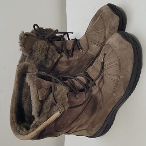 COLUMBIA LAVELA BROWN FAUX FUR SUEDE WATERPROOF THINSULATE WINTER BOOTS 11